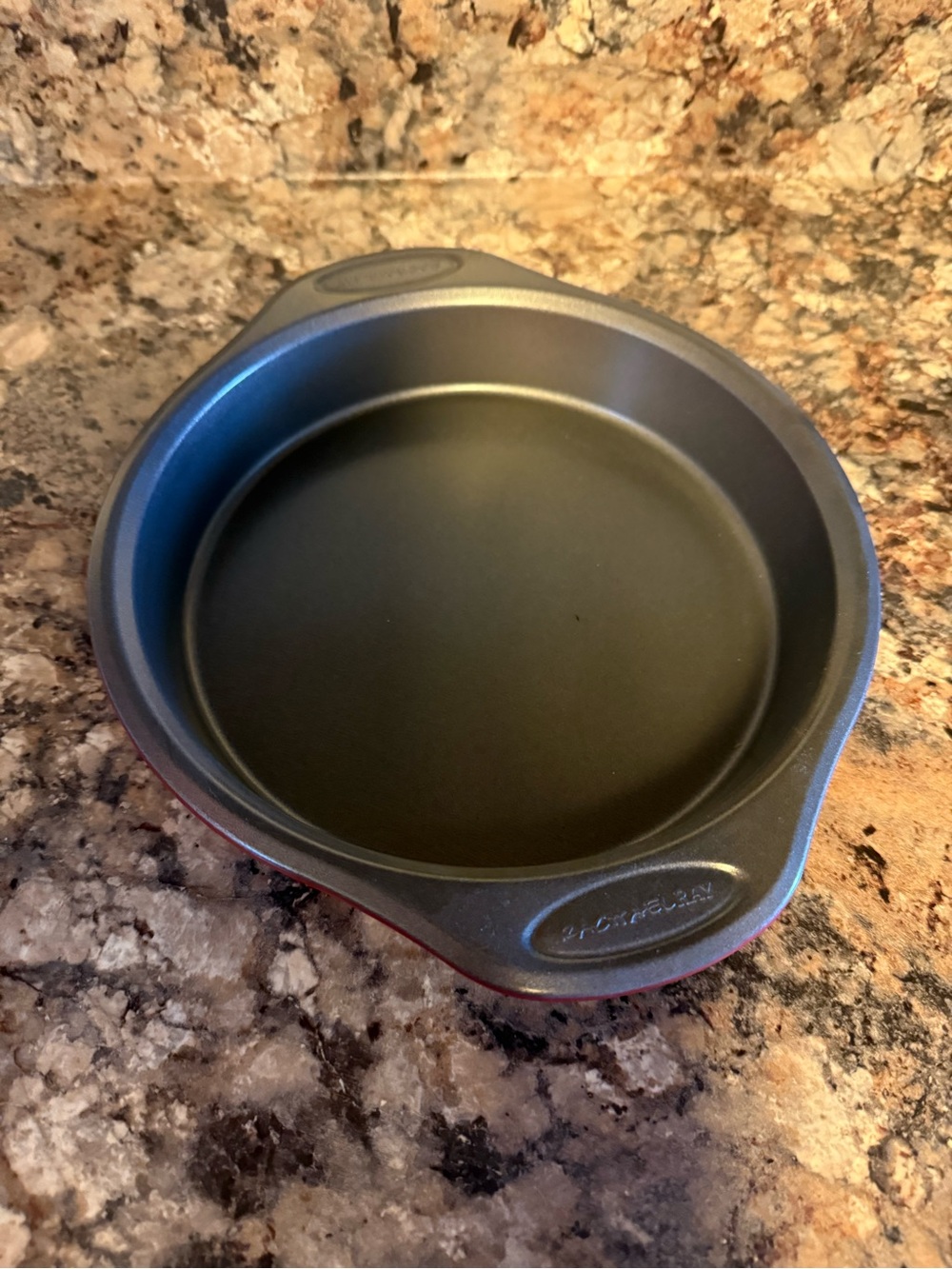 Rachael Ray metal pie pan